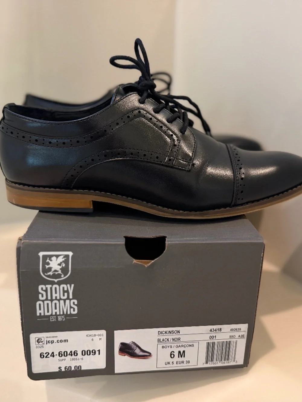 BOYS Size 6 Stacy Adam’s Dickinsons Black Dress Shoe